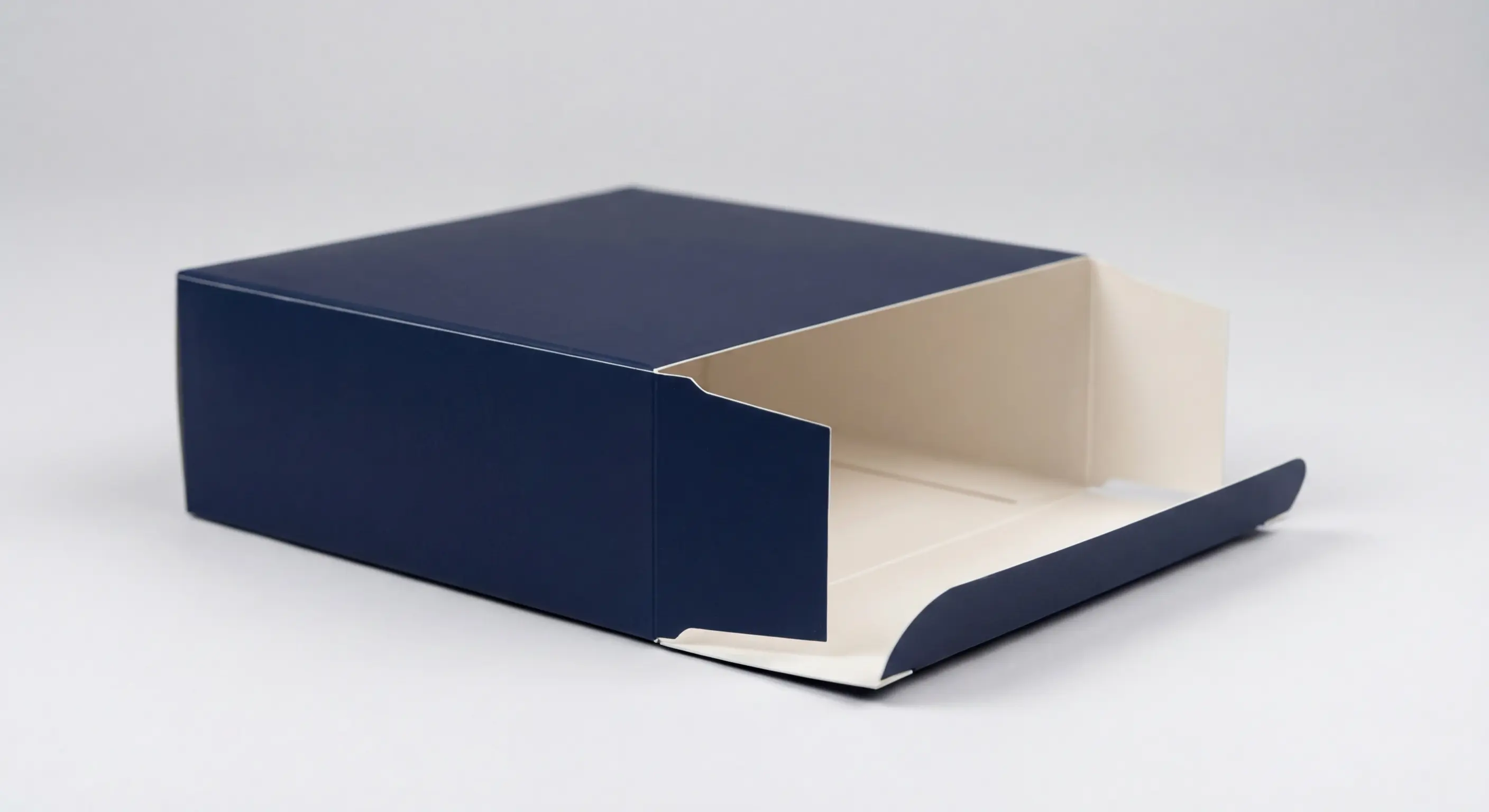 不同色彩彩盒設計展示色彩心理學效應，說明各種顏色對消費者購買決策的影響，彩盒色彩心理學設計應用完整指南。